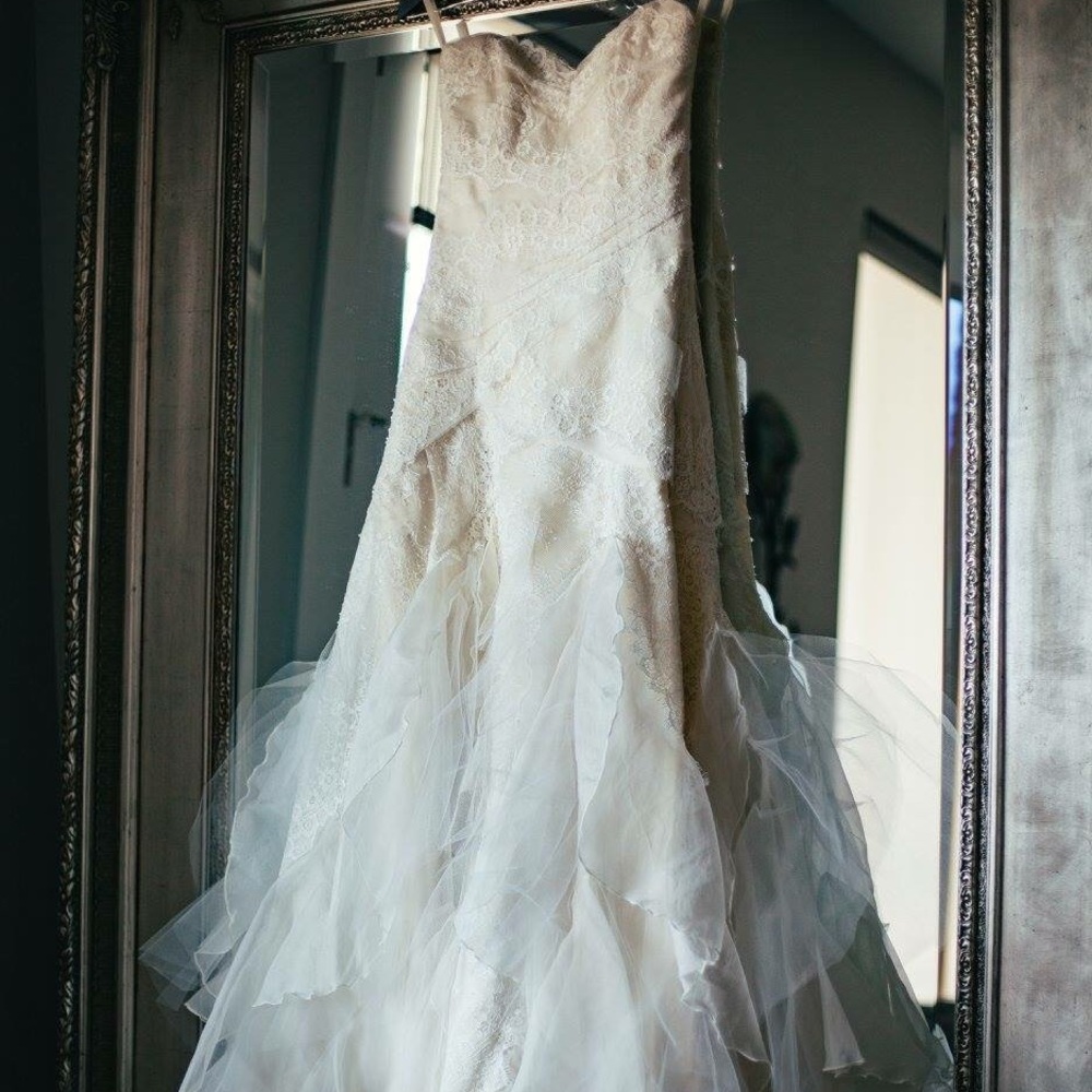 Wedding Dress, real silk and lace, size 2 - Picture 2 of 4